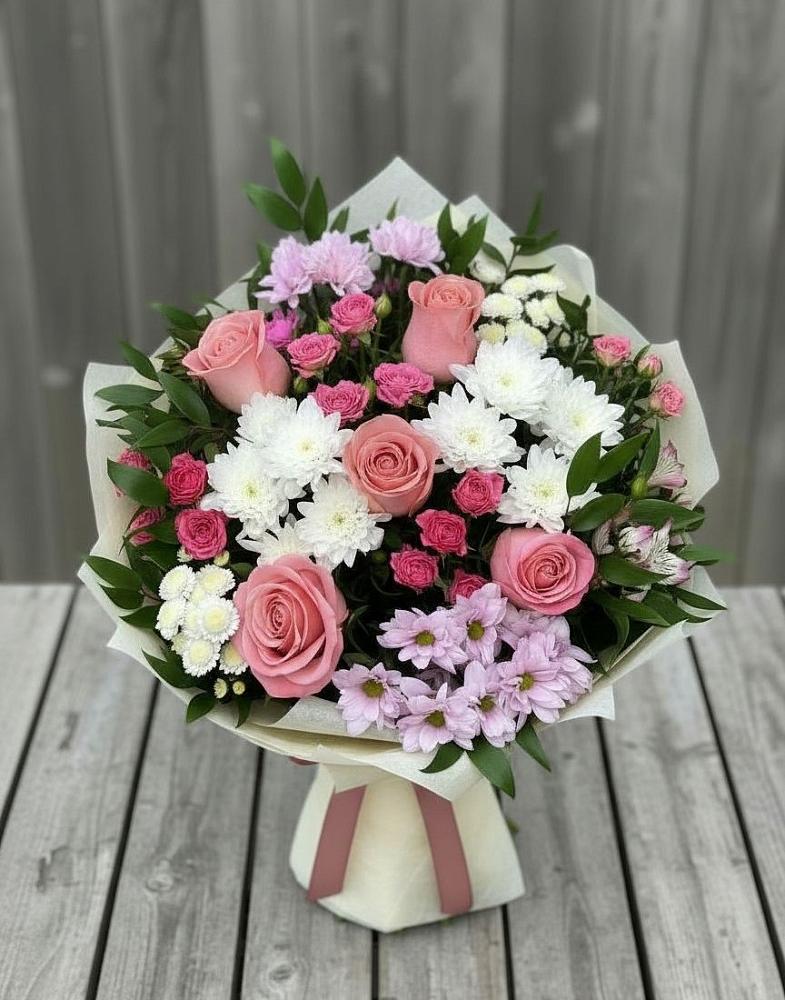 Букет цветов из: Альстромерии, Гвоздики, Розы и Хризантемы в Денежниково