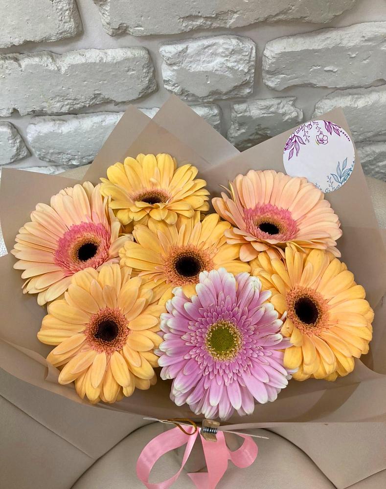Букет цветов из: Герберы в Денежниково