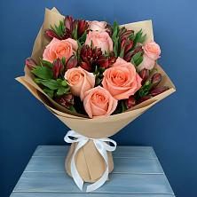 Букет цветов из:  Розы и Альстромерии в Денежниково