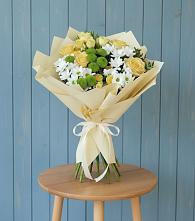 Букет цветов из:  Хризантемы и Розы в Денежниково