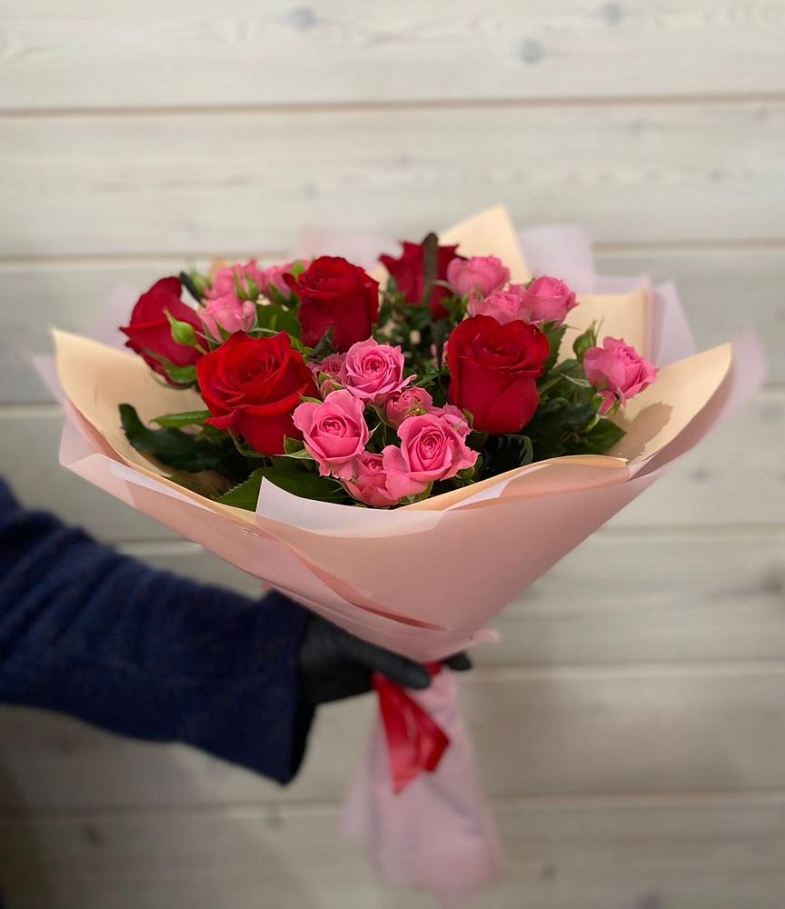 Букет цветов из: Розы в Денежниково