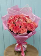 Букет 15 Розовых роз Равель в Денежниково